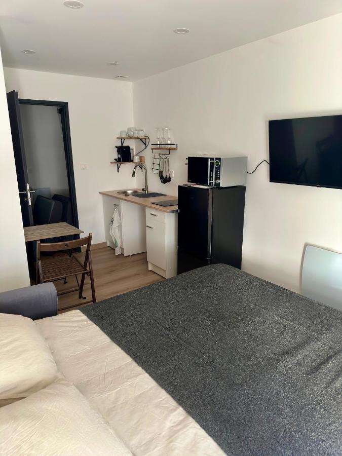 Studio Au Cloitres Mirecourt Exteriör bild
